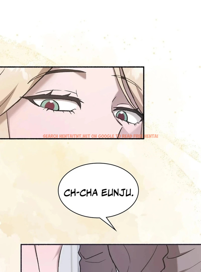 Just Hold My Hand - Chapter 1