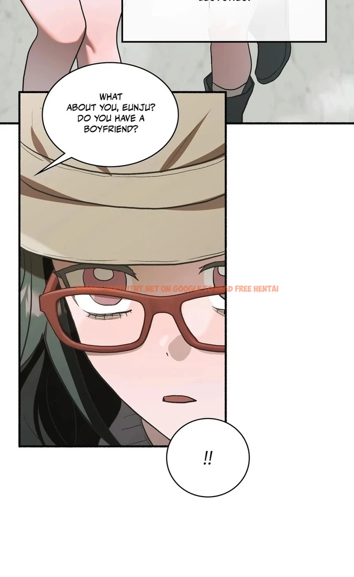 Just Hold My Hand - Chapter 1