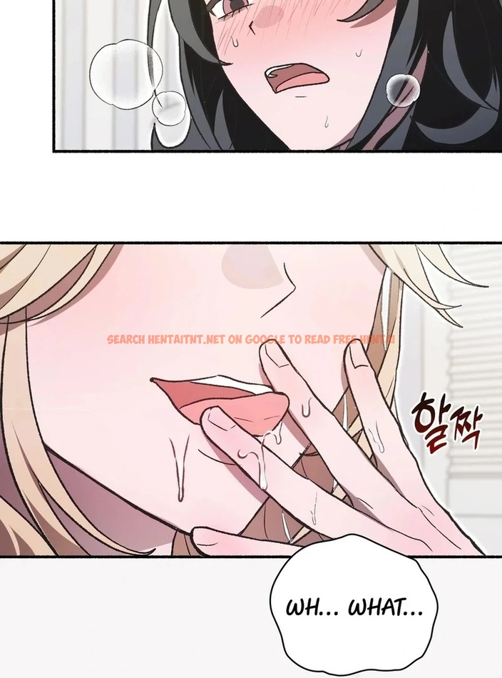 Just Hold My Hand - Chapter 1