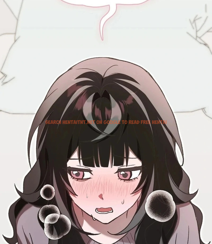 Just Hold My Hand - Chapter 1