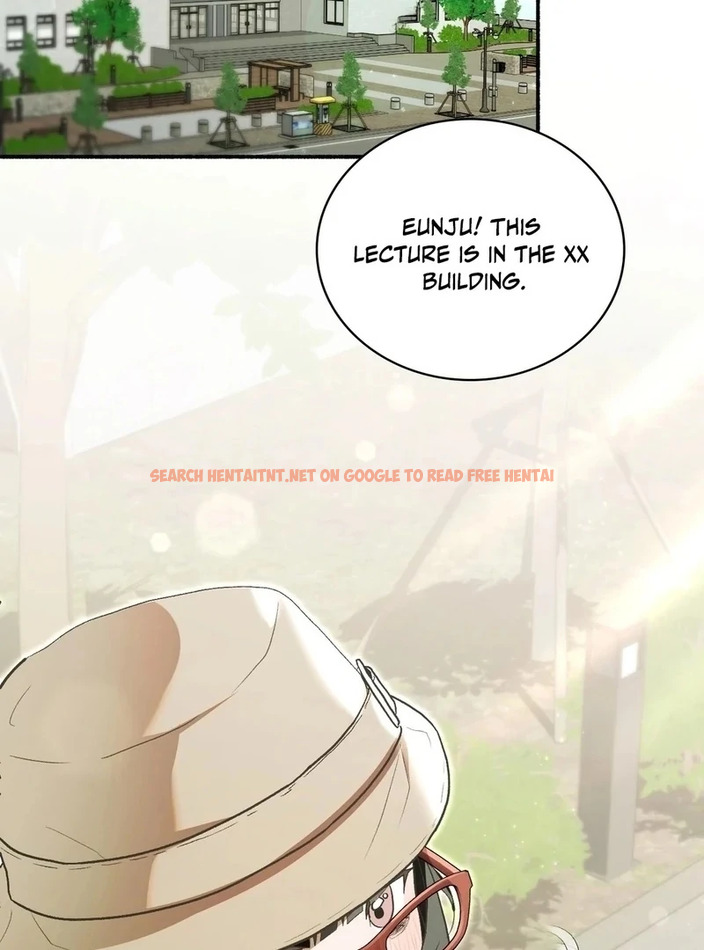 Just Hold My Hand - Chapter 1