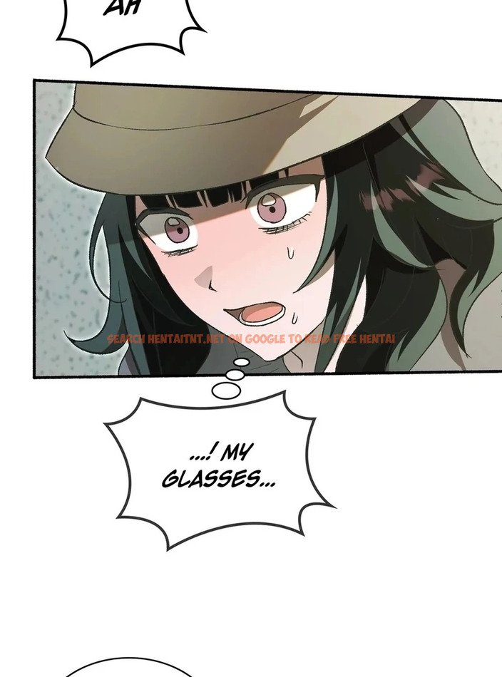 Just Hold My Hand - Chapter 1