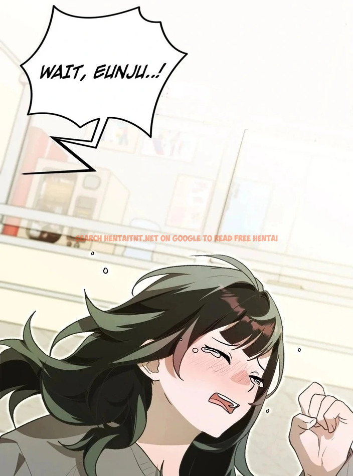 Just Hold My Hand - Chapter 1