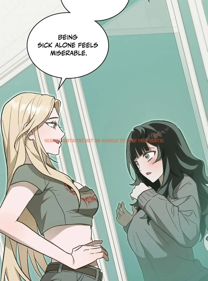 Just Hold My Hand - Chapter 1