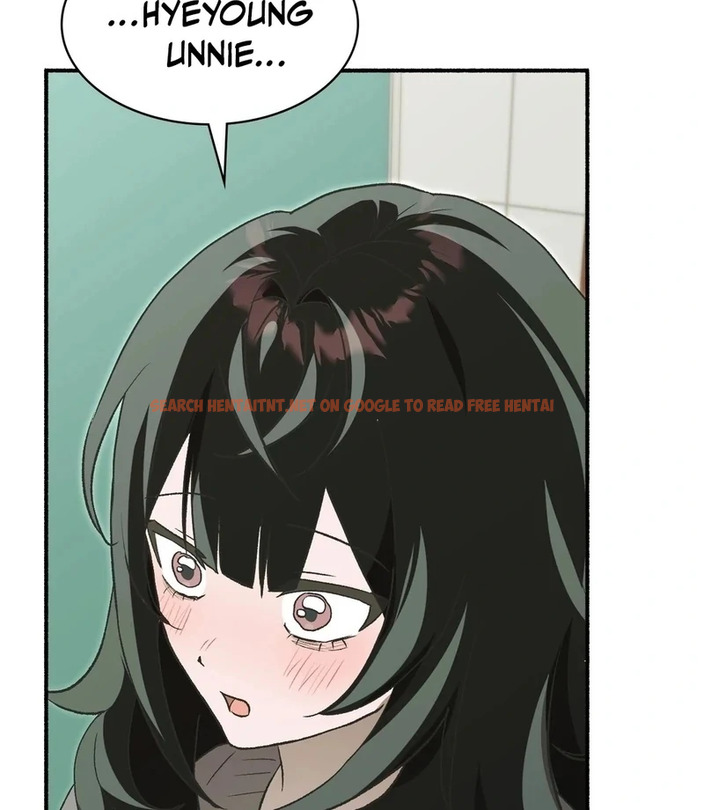 Just Hold My Hand - Chapter 1