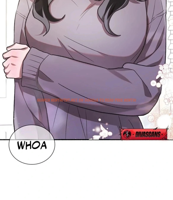 Just Hold My Hand - Chapter 1