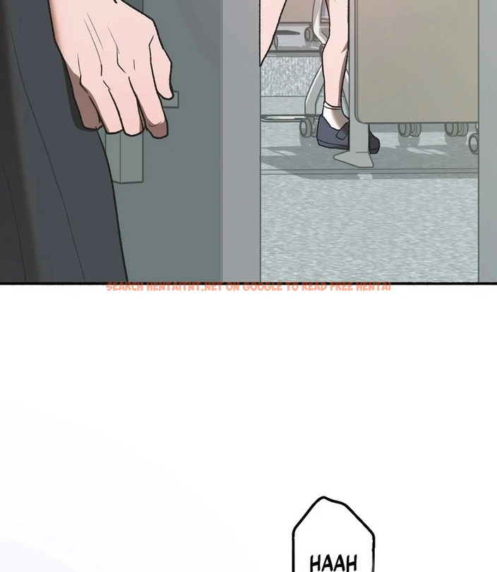 Just Hold My Hand - Chapter 3