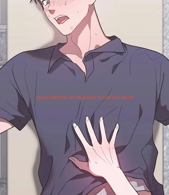Just Hold My Hand - Chapter 3