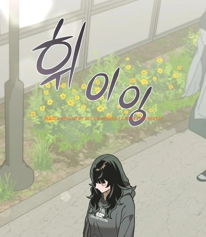 Just Hold My Hand - Chapter 3