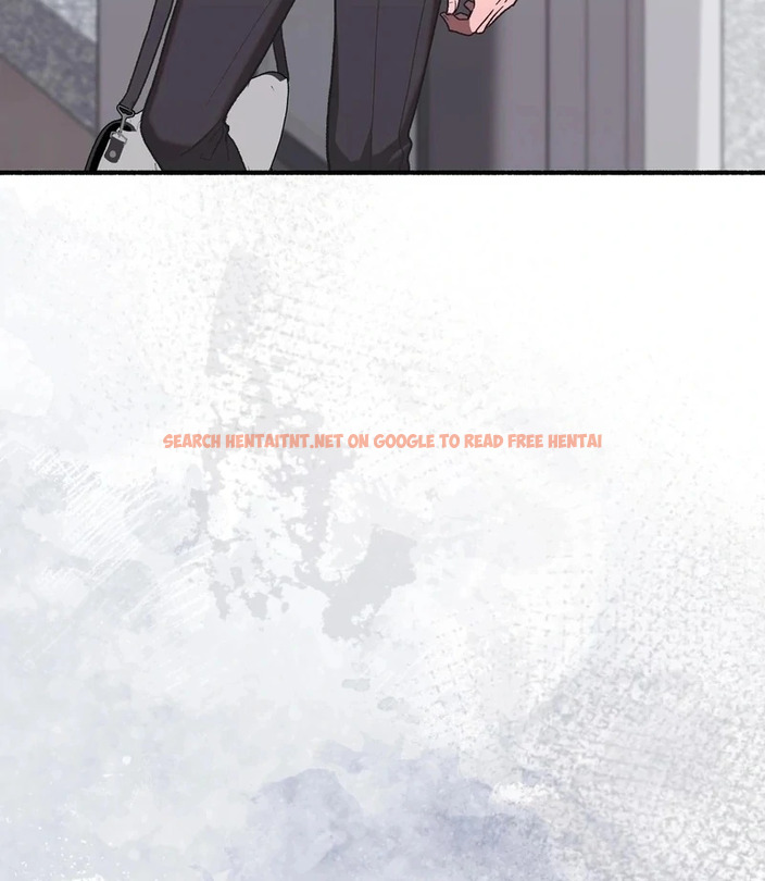 Just Hold My Hand - Chapter 4