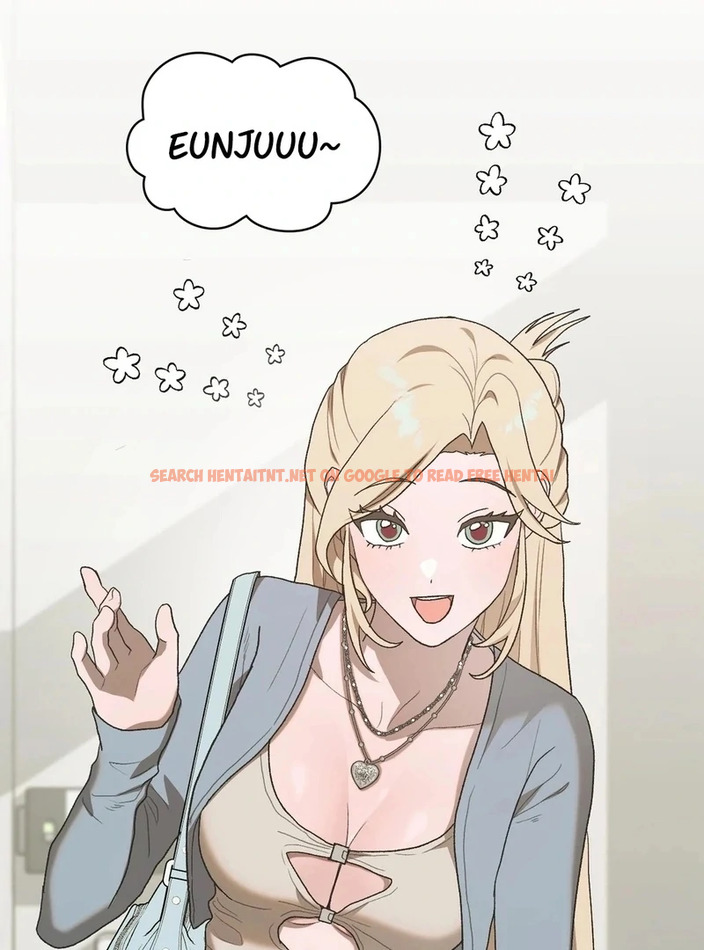 Just Hold My Hand - Chapter 4