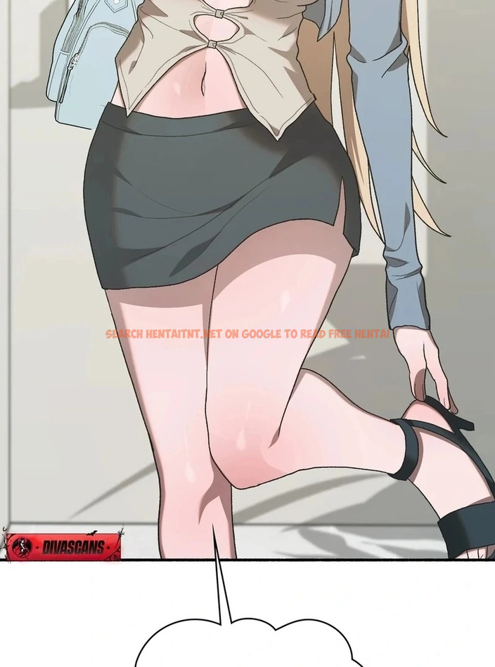 Just Hold My Hand - Chapter 4